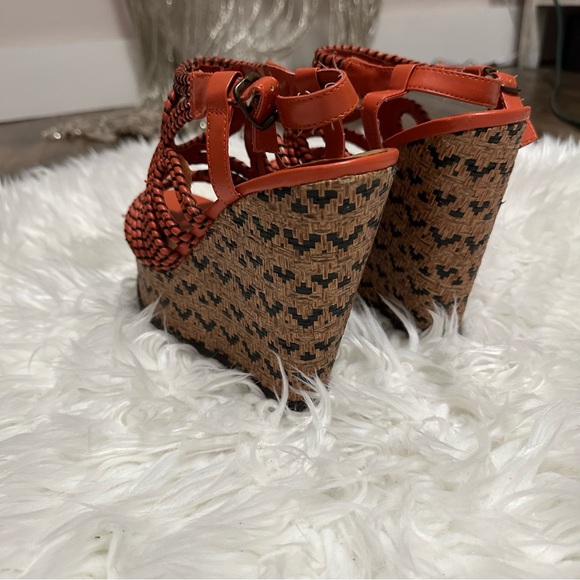 Multicolor strappy wedges size 10 - Picture 7 of 8